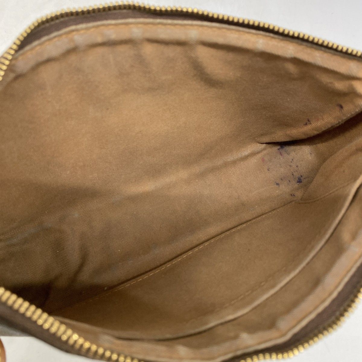 Louis Vuitton Pouch Monogram Pochette Brown — view 4