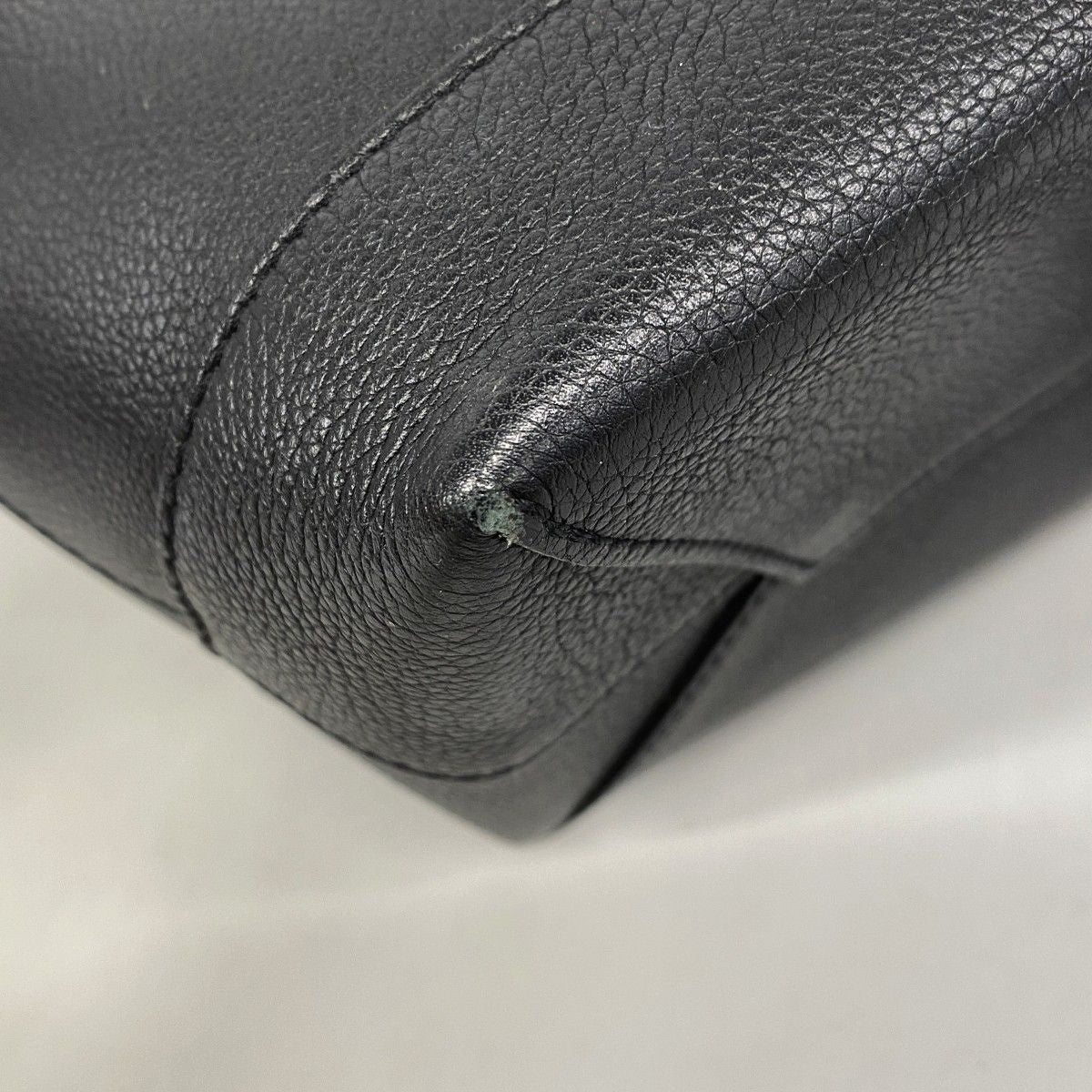 Louis Vuitton Backpack Taurillon Lockme Noir — view 6