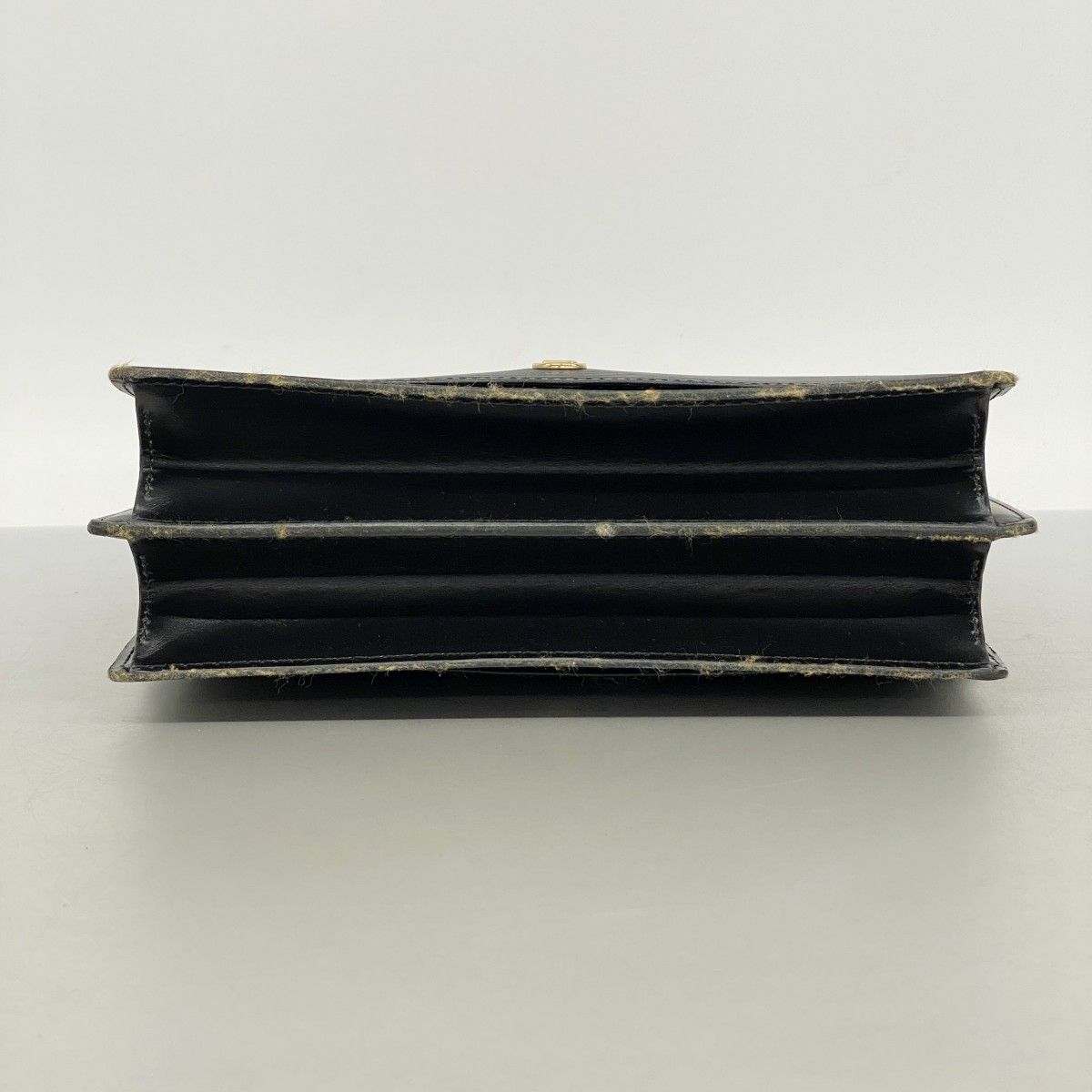 Louis Vuitton Shoulder Bag Epi Grenelle Noir — view 3