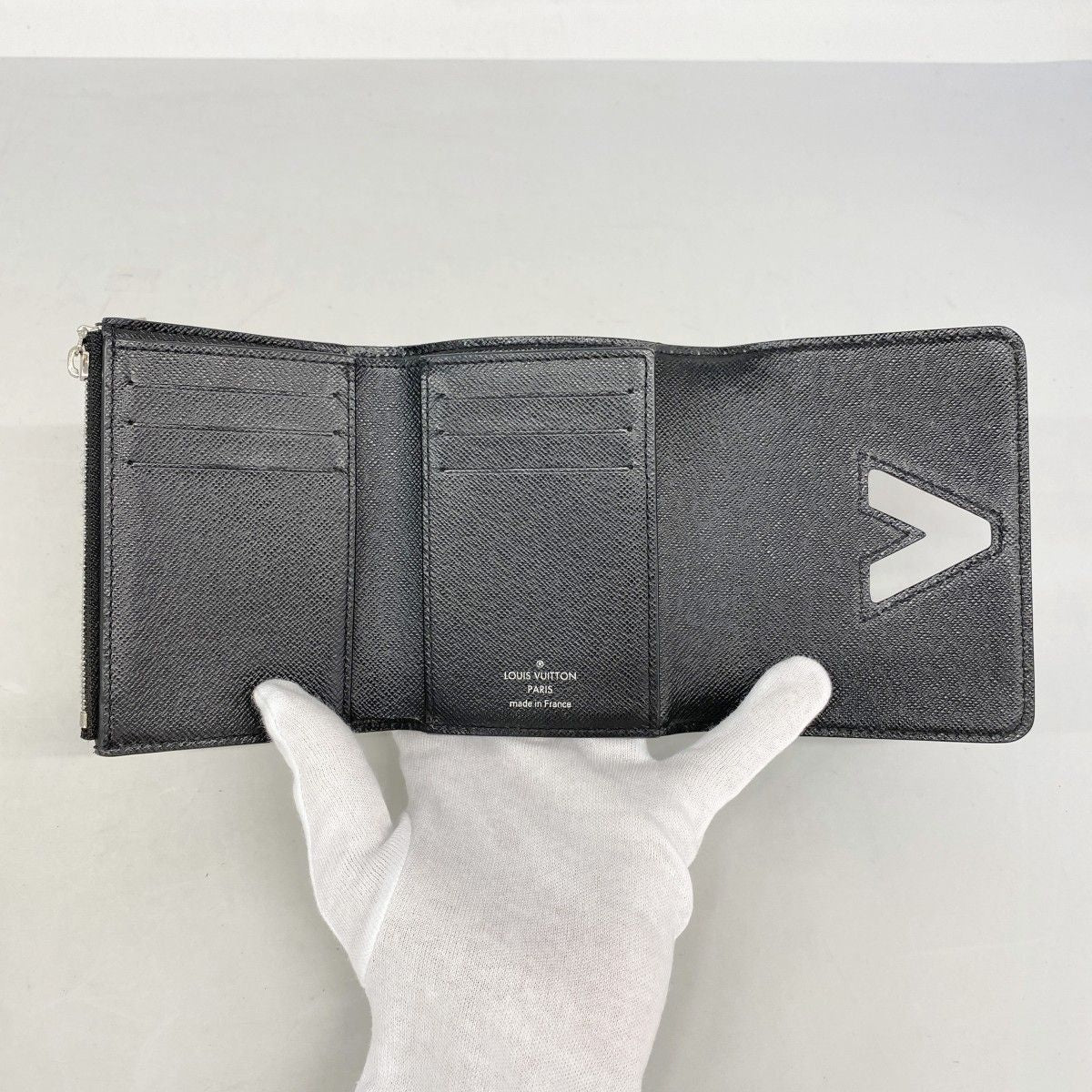Louis Vuitton Trifold Wallet Epi Portefeuille Twist Compact Noir — view 3