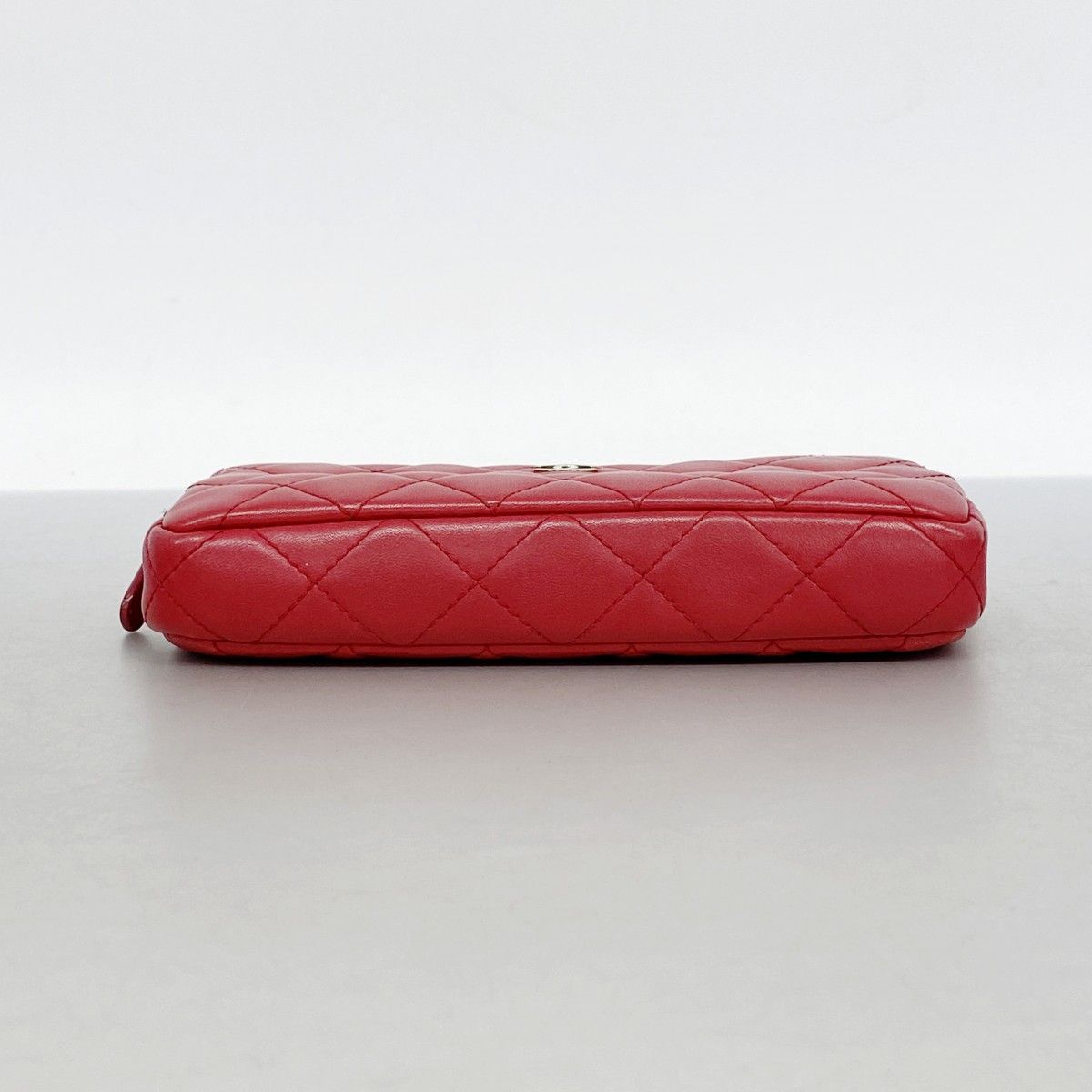 Chanel Shoulder Bag Quilted Lambskin Red Champagne Gold — view 3