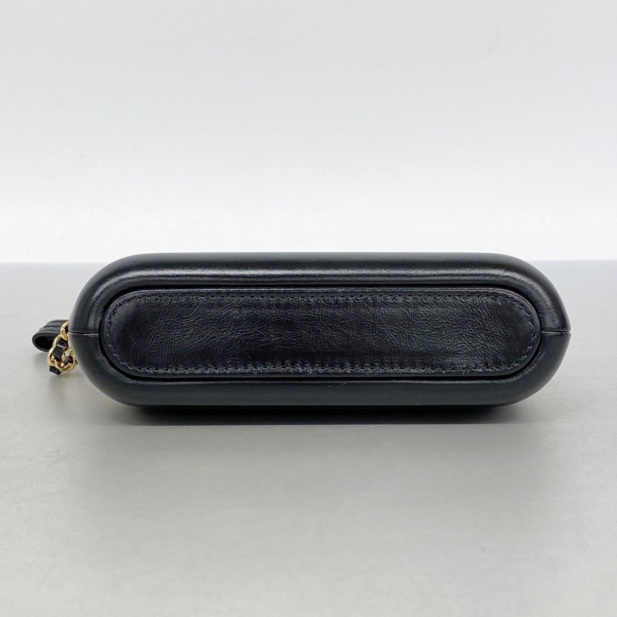 Chanel Shoulder Bag Gabrielle Lambskin Beige Black Gold Silver — view 3