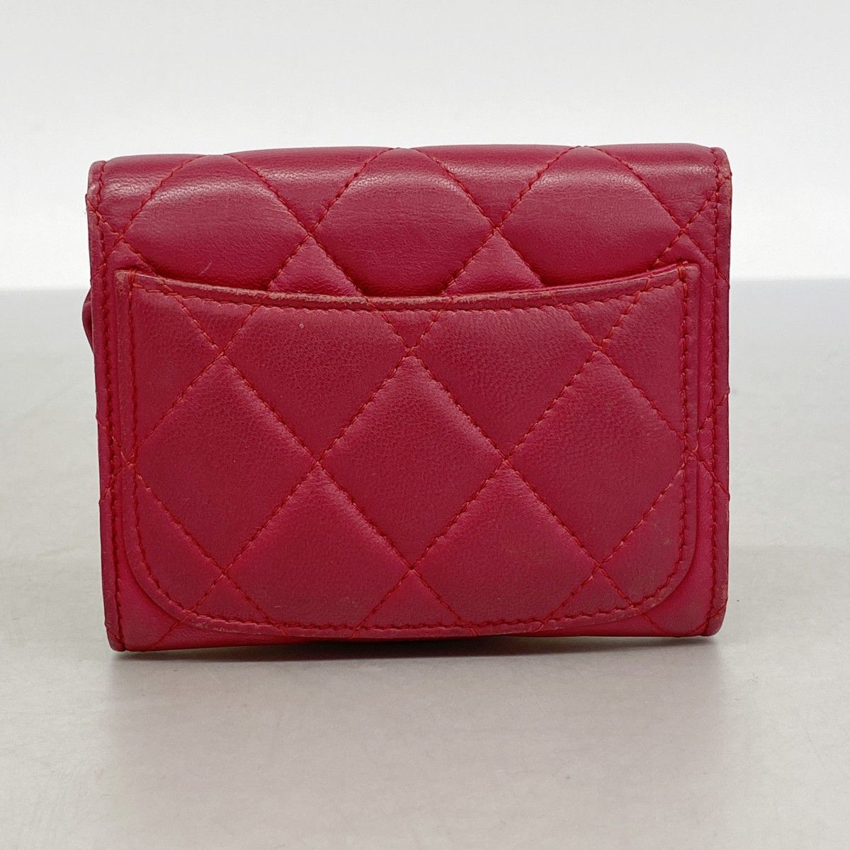 Chanel Card Case Quilted Lambskin Red Silver — view 9