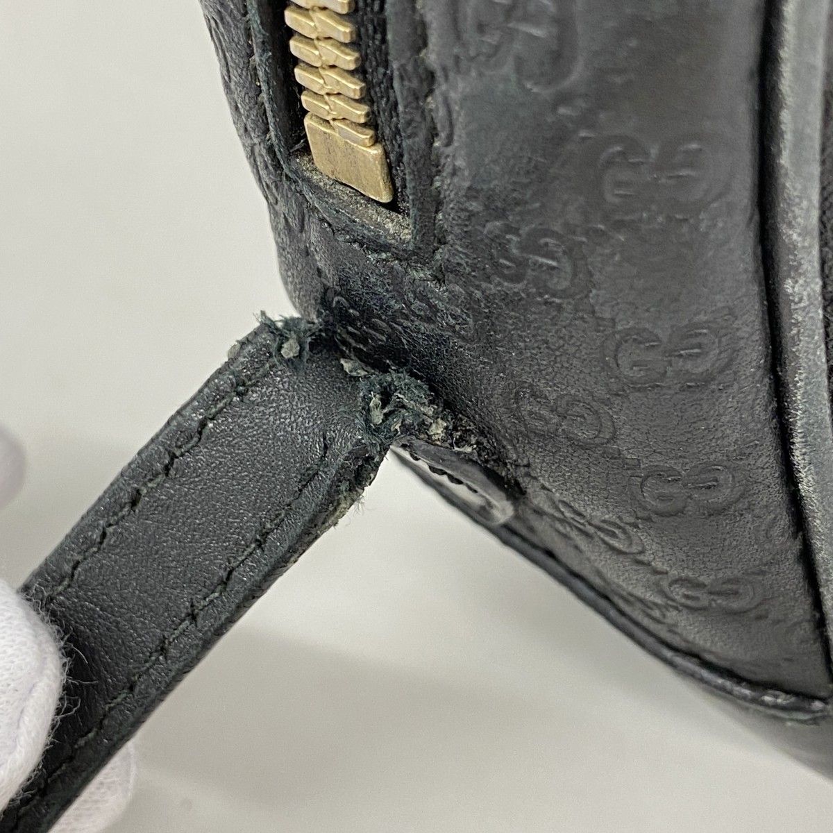 Gucci Shoulder Bag Micro Guccissima Leather Black Champagne Gold — view 8