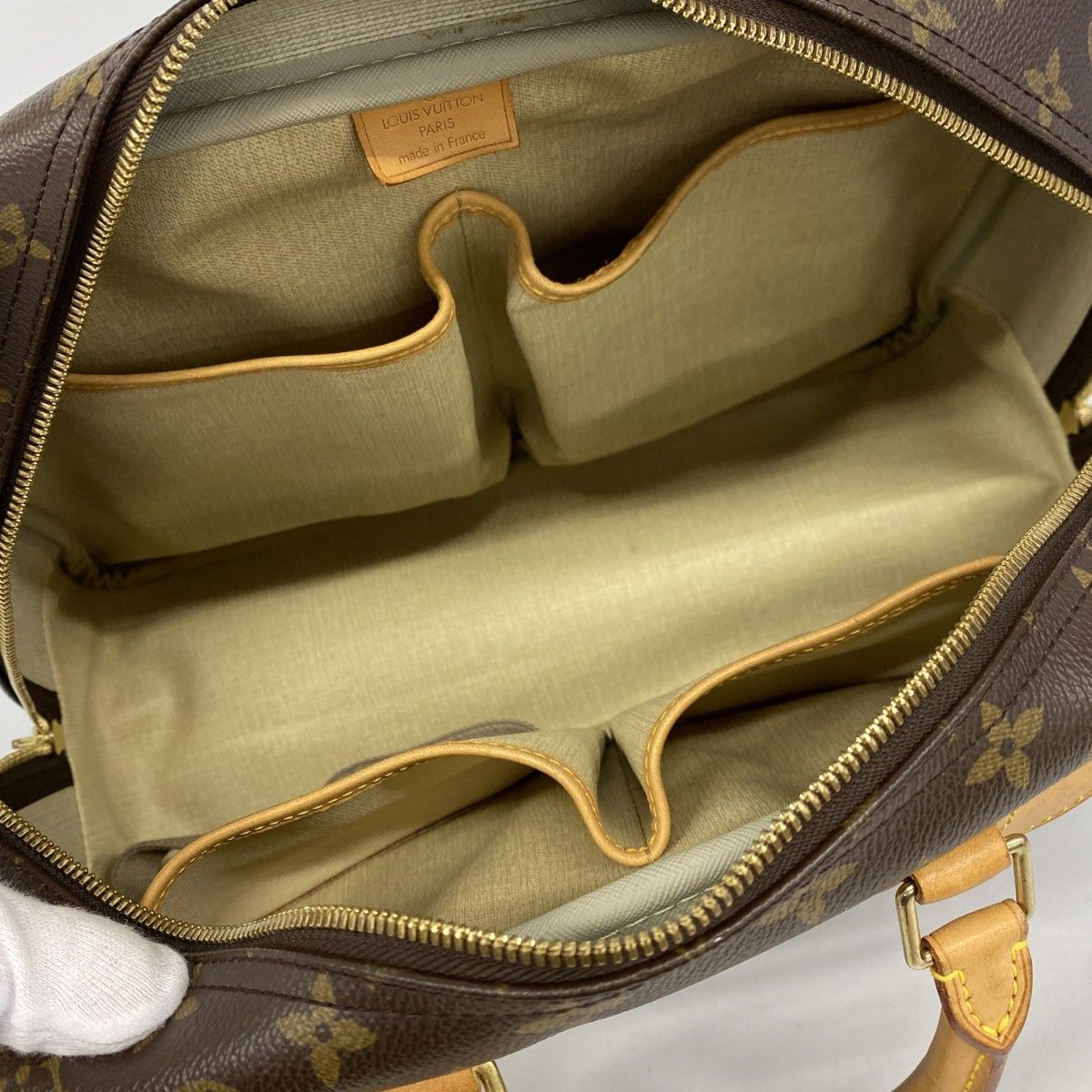 Louis Vuitton Handbag Monogram Deauville Brown — view 4