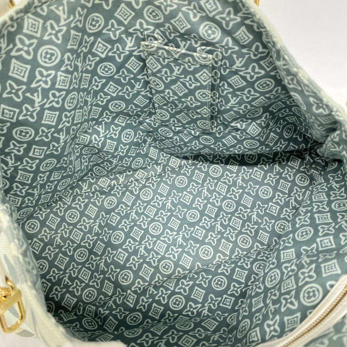 Louis Vuitton Tote Cruise Line Taysienne PM Mentorite Green — view 4