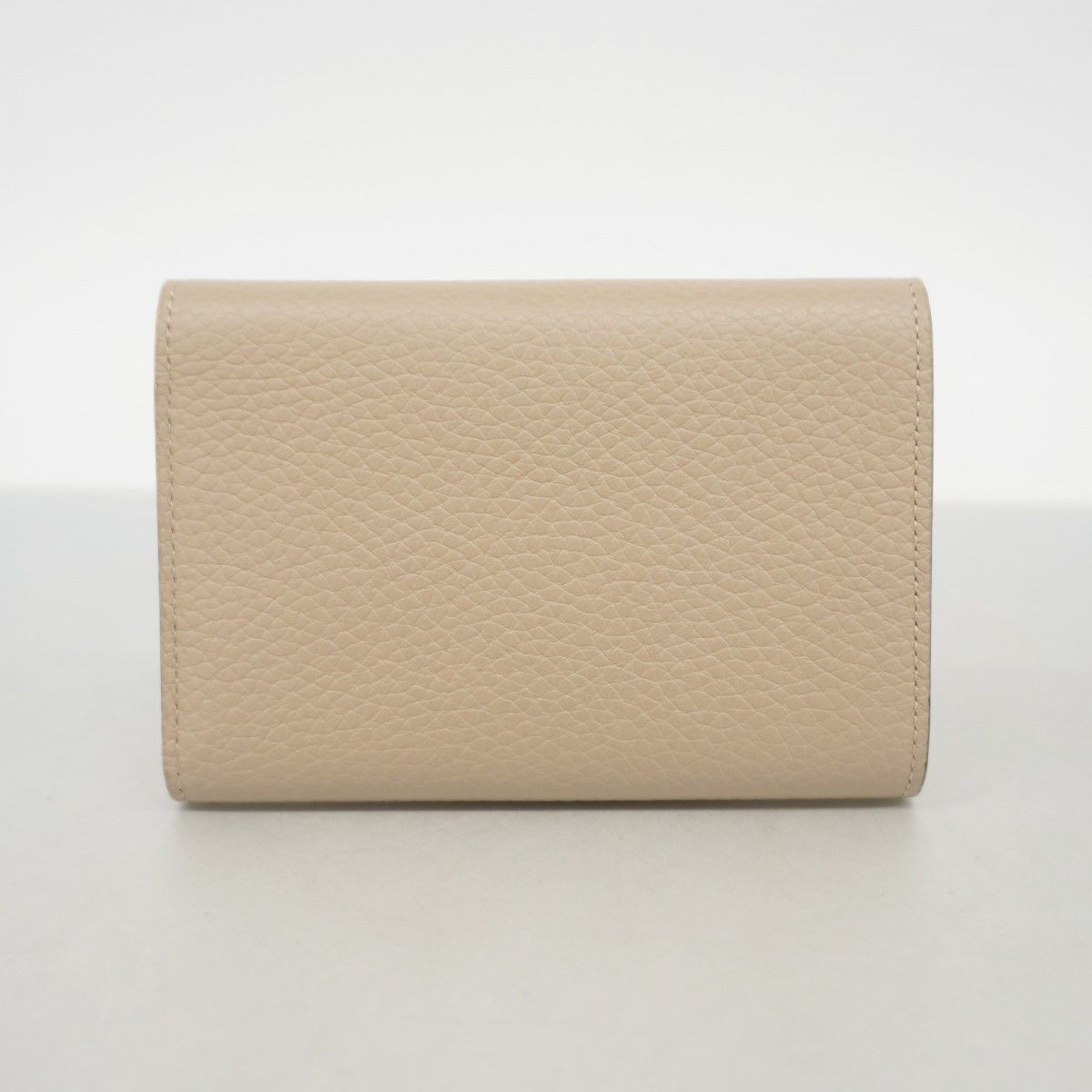 Louis Vuitton Trifold Wallet Portefeuille Capucines Compact Galle — view 7