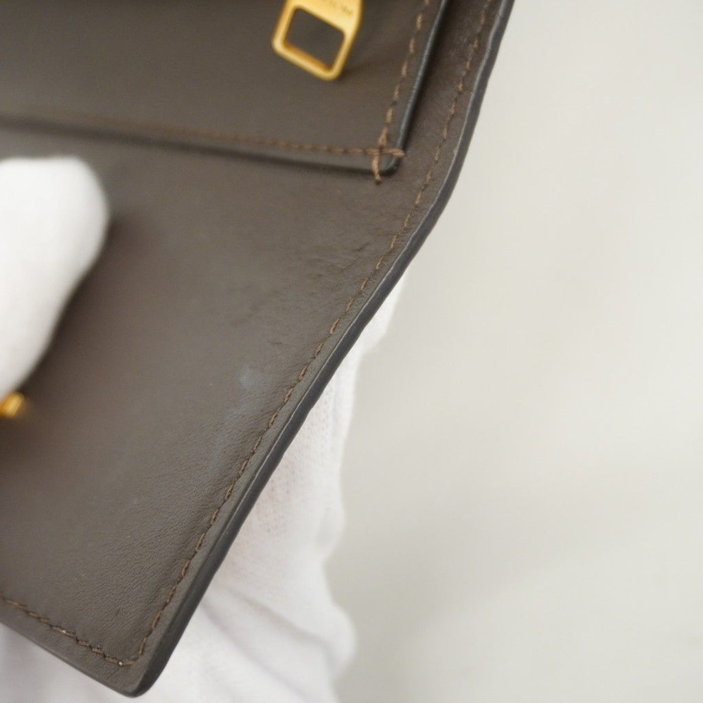 Louis Vuitton Trifold Wallet Portefeuille Capucines Compact Galle — view 5
