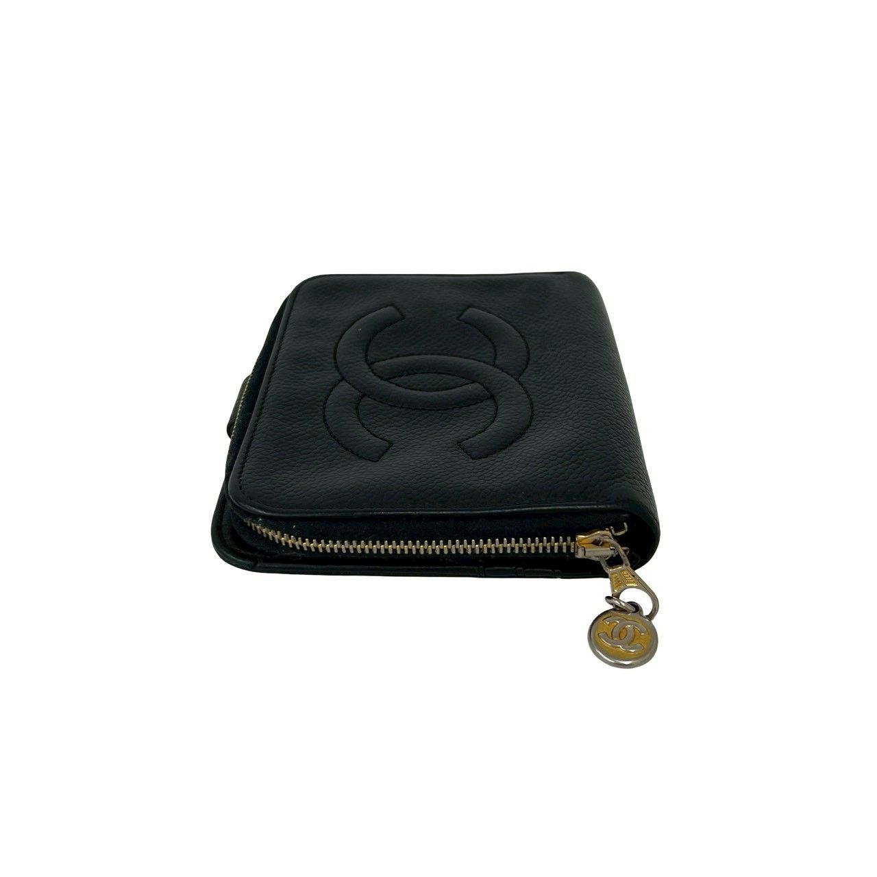 Chanel CC Logo Vintage Caviar Leather Bifold Wallet Black — view 4