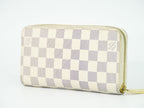 Louis Vuitton LV Vintage Wallet — view 2
