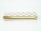 Louis Vuitton LV Vintage Wallet — view 5