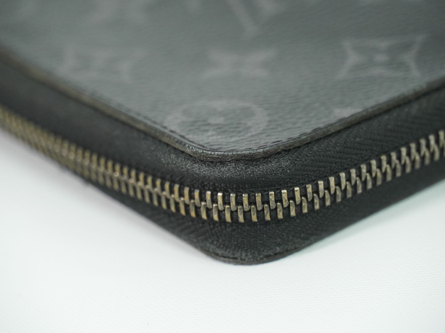 Louis Vuitton LV Zippy Wallet Vertical Monogram Eclipse Black Gray — view 7