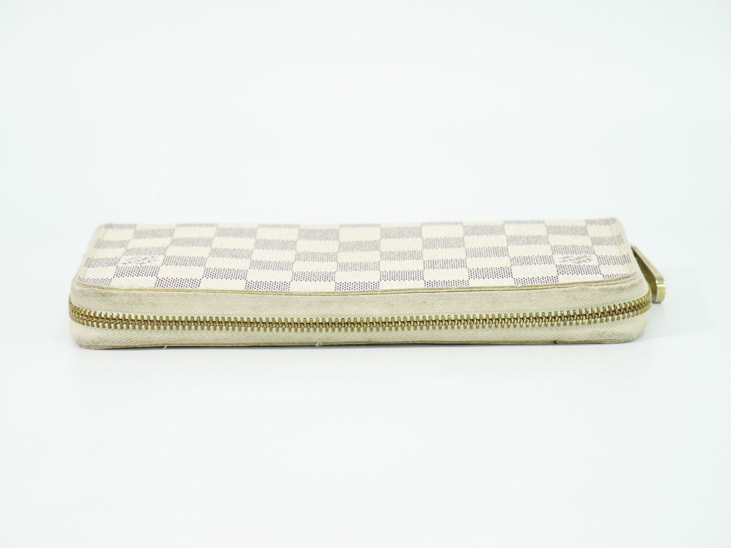 Louis Vuitton LV Zippy Organizer Damier Azur Wallet White Gray — view 5
