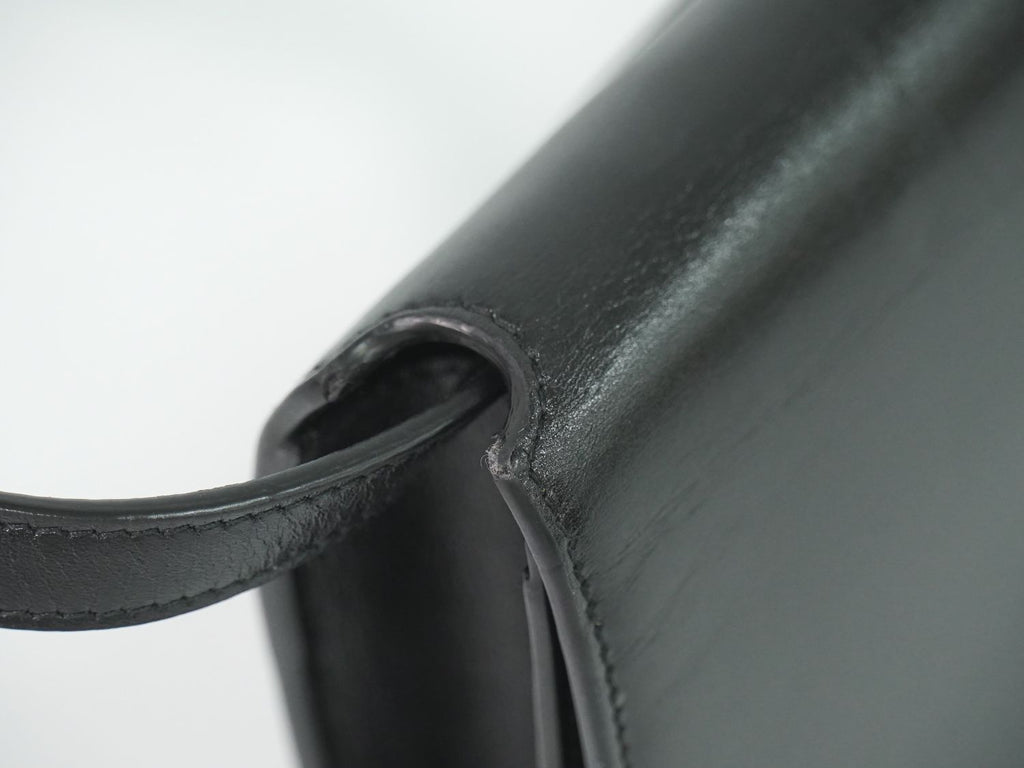 Saint Laurent Leather Shoulder Bag Pochette Black — view 7