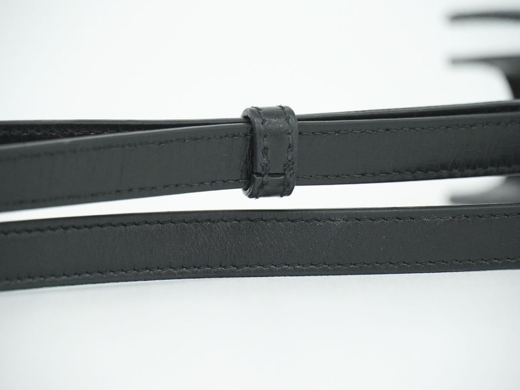 Saint Laurent Leather Shoulder Bag Pochette Black — view 5
