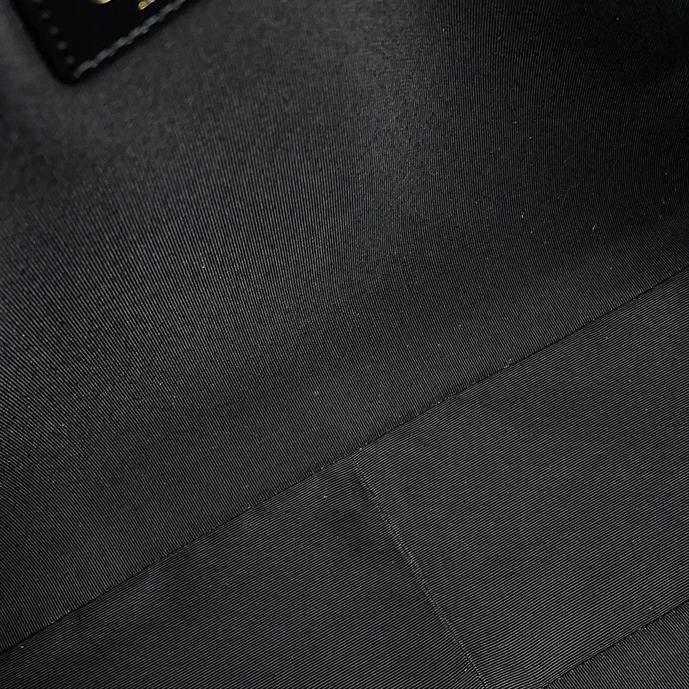 Chanel Chain Tote Quilted CC Logo Large Shopping Caviar Leather Black — view 9