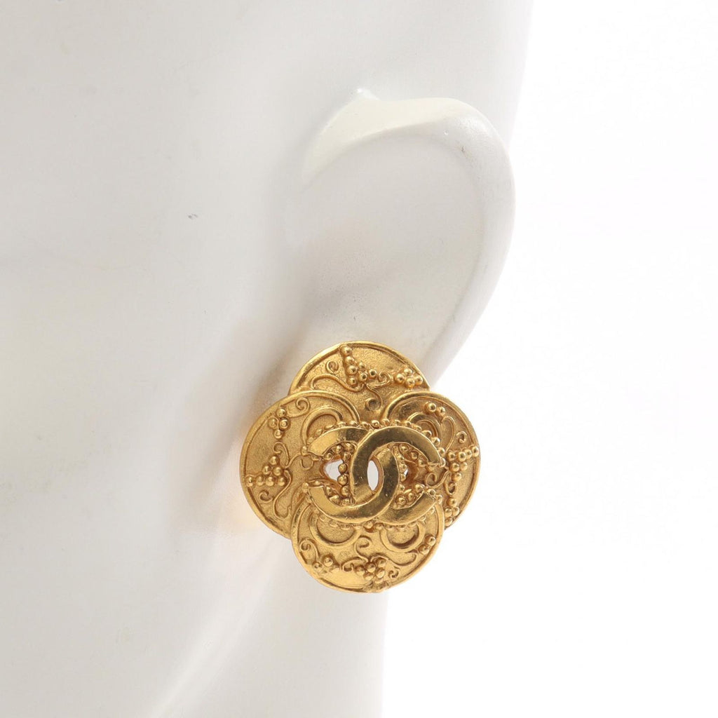 Chanel Earrings CC Logo Flower — view 4