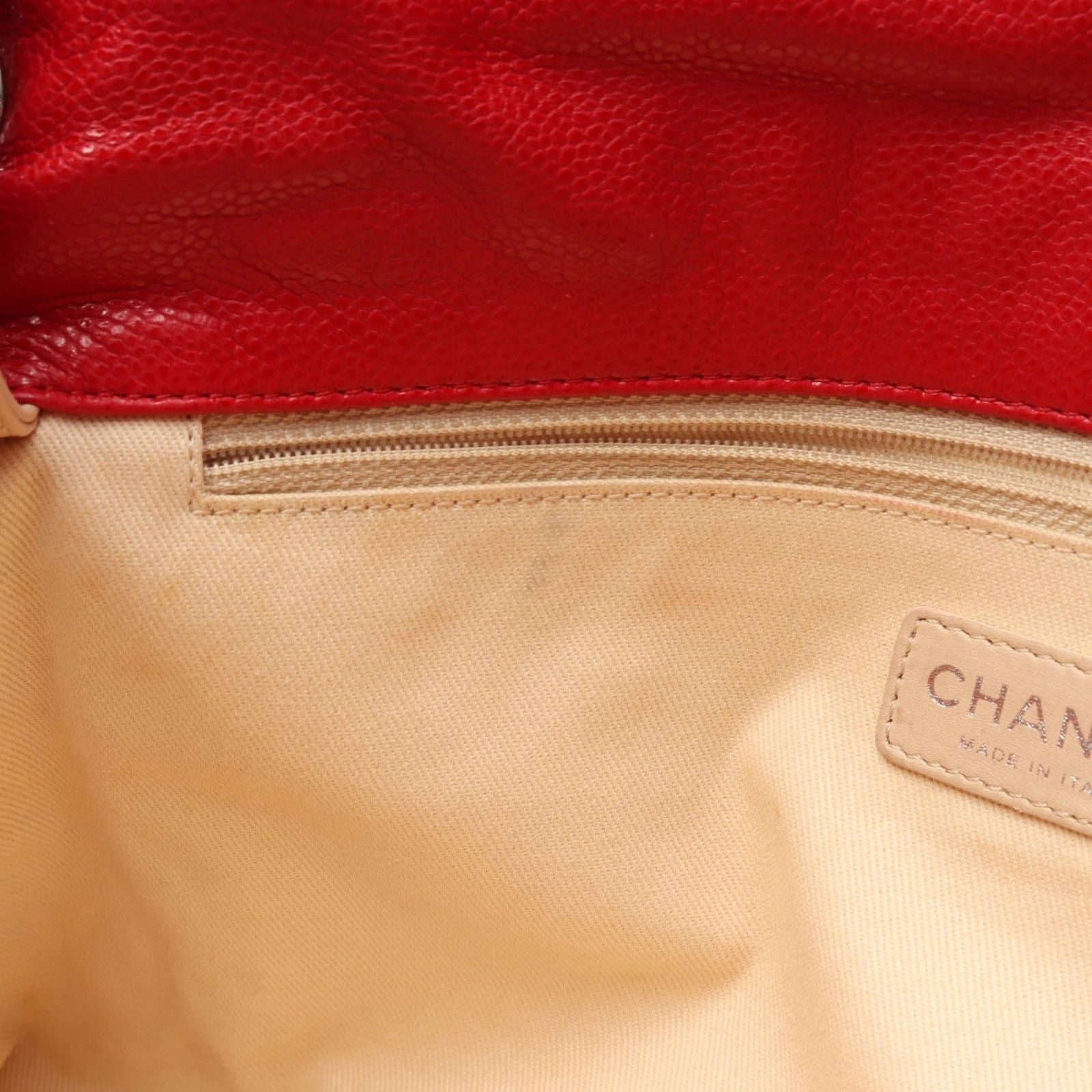 Chanel Shoulder Bag Quilted Large Red Caviar Leather Chain — view 6