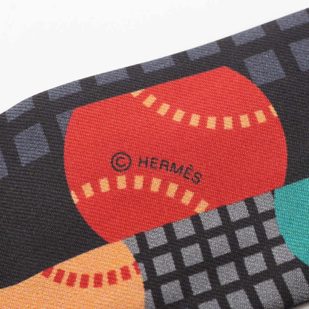 Hermes Scarf Twill Balles de Tennis Ribbon Silk — view 4