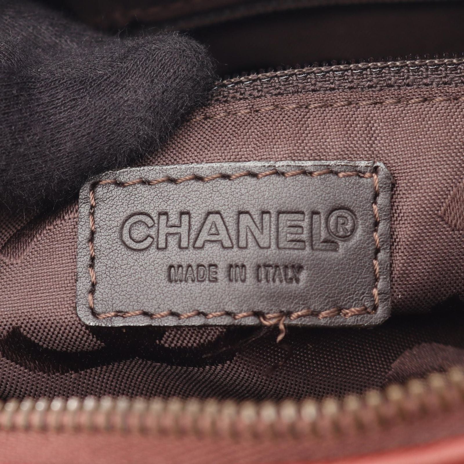 Chanel Handbag Wild Stitch Brown Leather — view 4