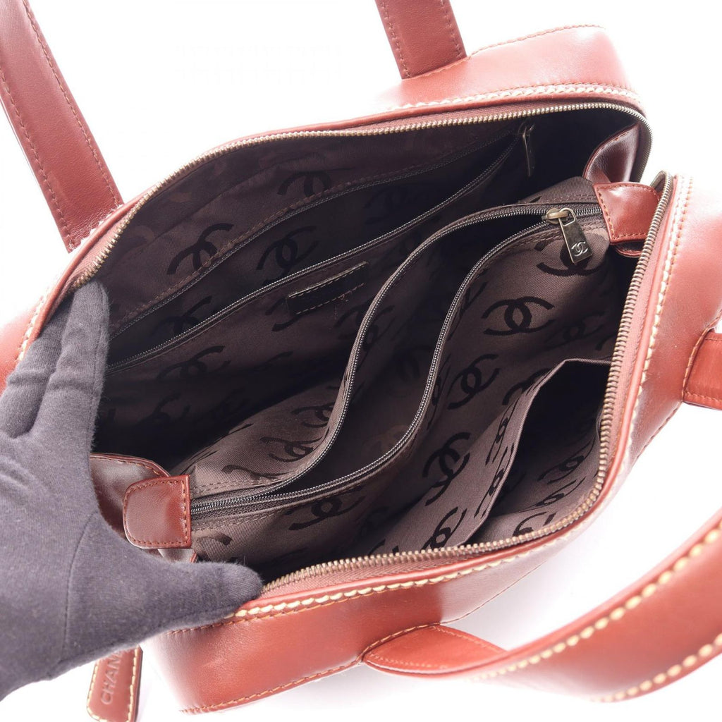 Chanel Handbag Wild Stitch Brown Leather — view 3