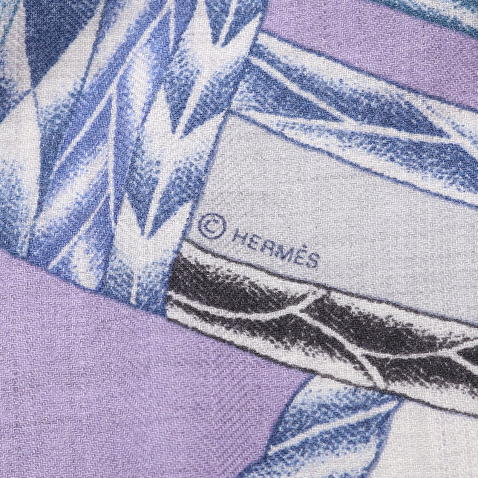 Hermes Scarf Carre Geant 140 Robe du Soir Purple Silk — view 3