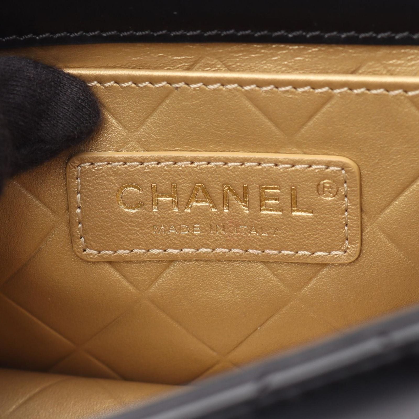 Chanel Shoulder Bag Quilted Black Lambskin Chain — view 4