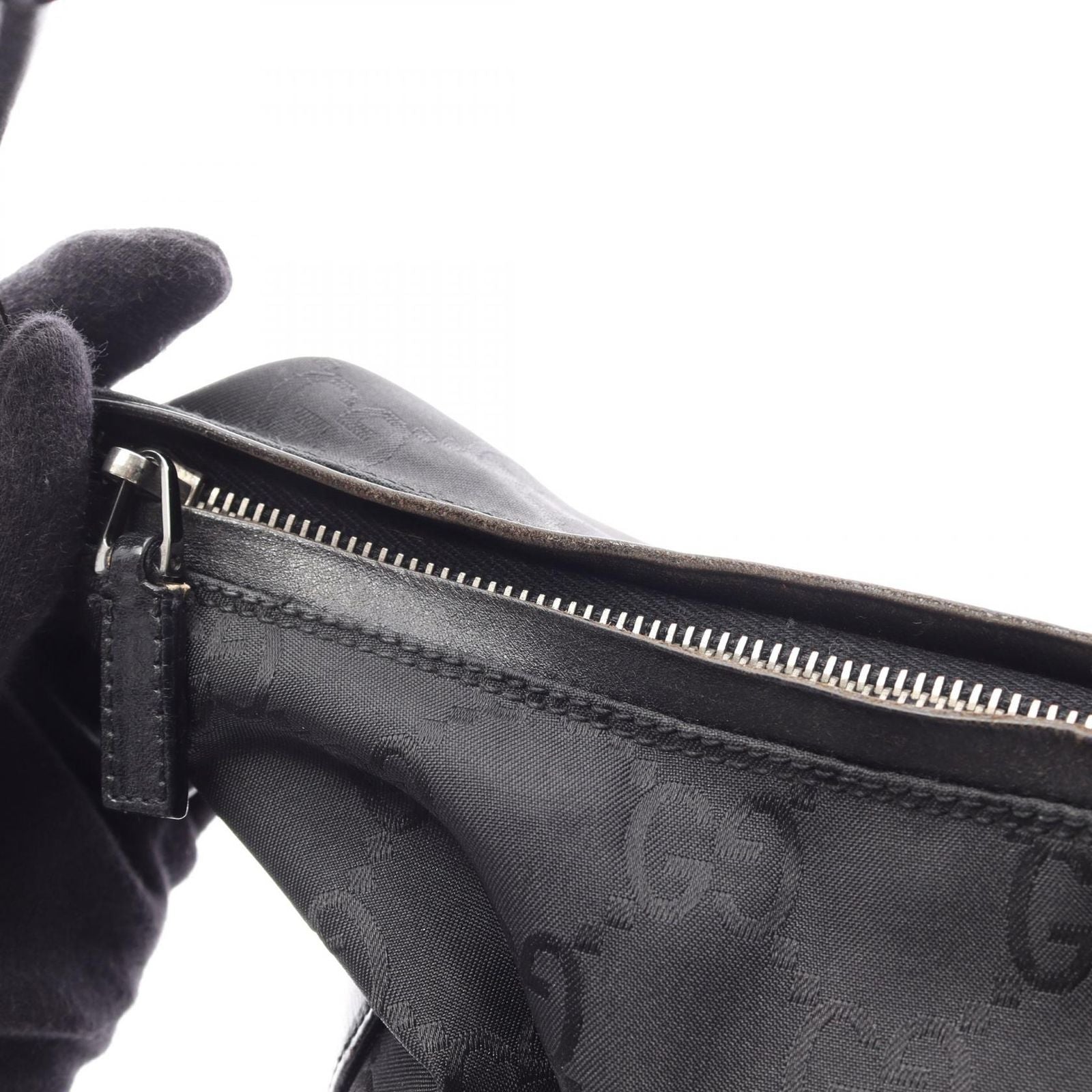 Gucci Shoulder Bag GG Pattern 001 Black Nylon — view 5