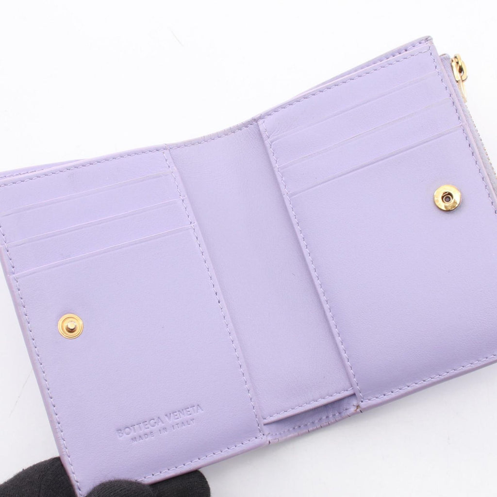 Bottega Veneta Bifold Wallet Small Cassette Maxi Intrecciato Purple Leather — view 3