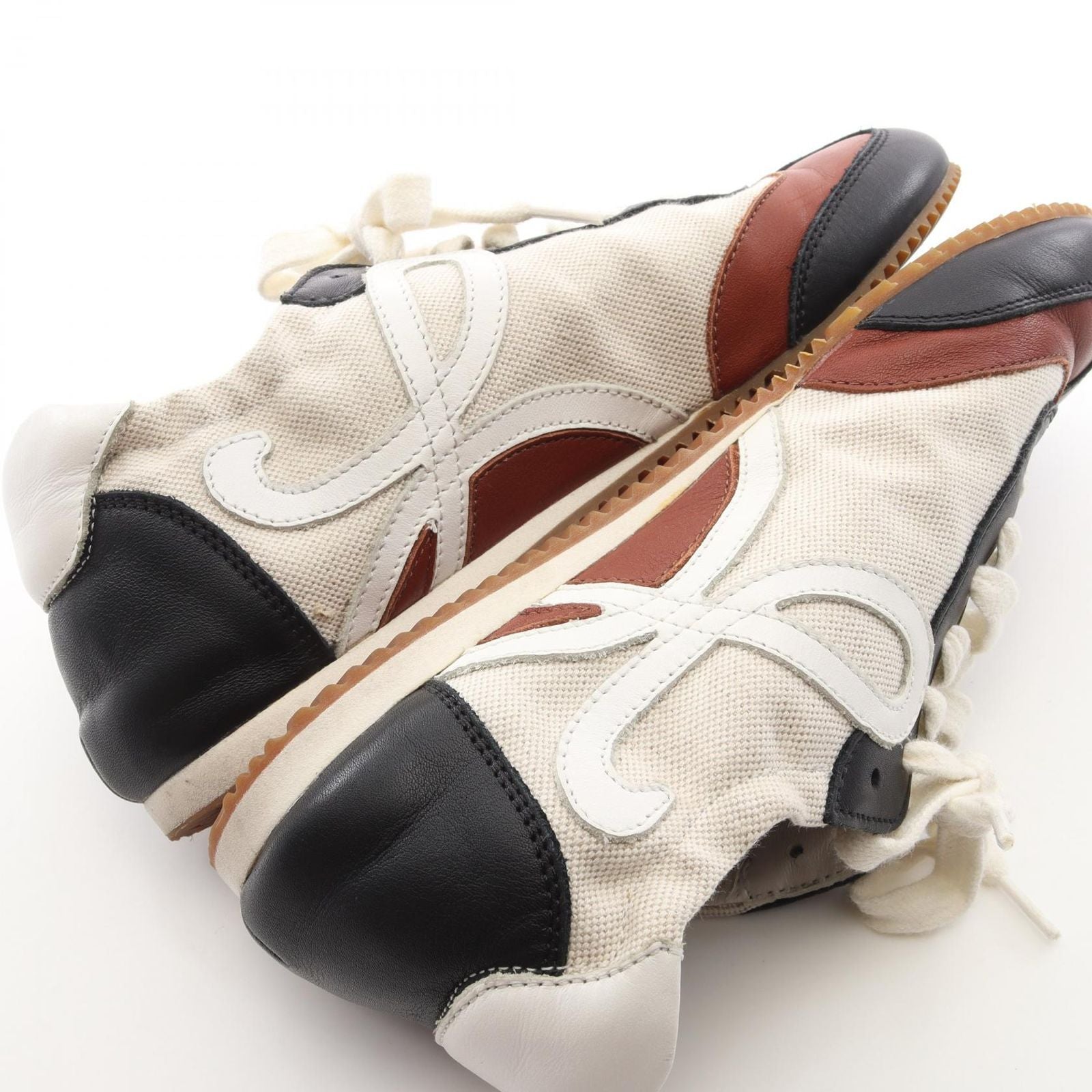 Loewe Sneakers Ballet Runner Leather — view 9