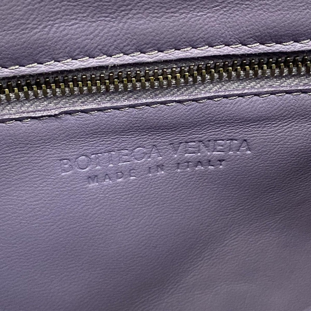 Bottega Veneta Shoulder Bag Cassette Purple Leather — view 8