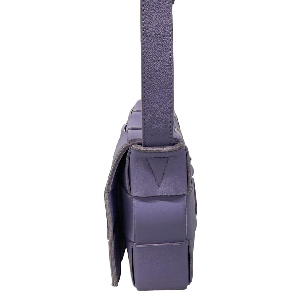 Bottega Veneta Shoulder Bag Cassette Purple Leather — view 4