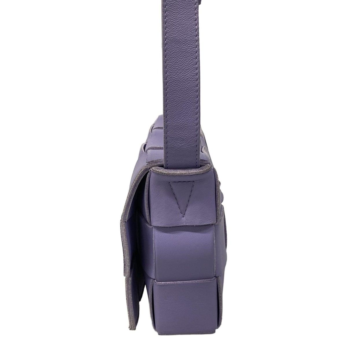 Bottega Veneta Shoulder Bag Cassette Purple Leather — view 4