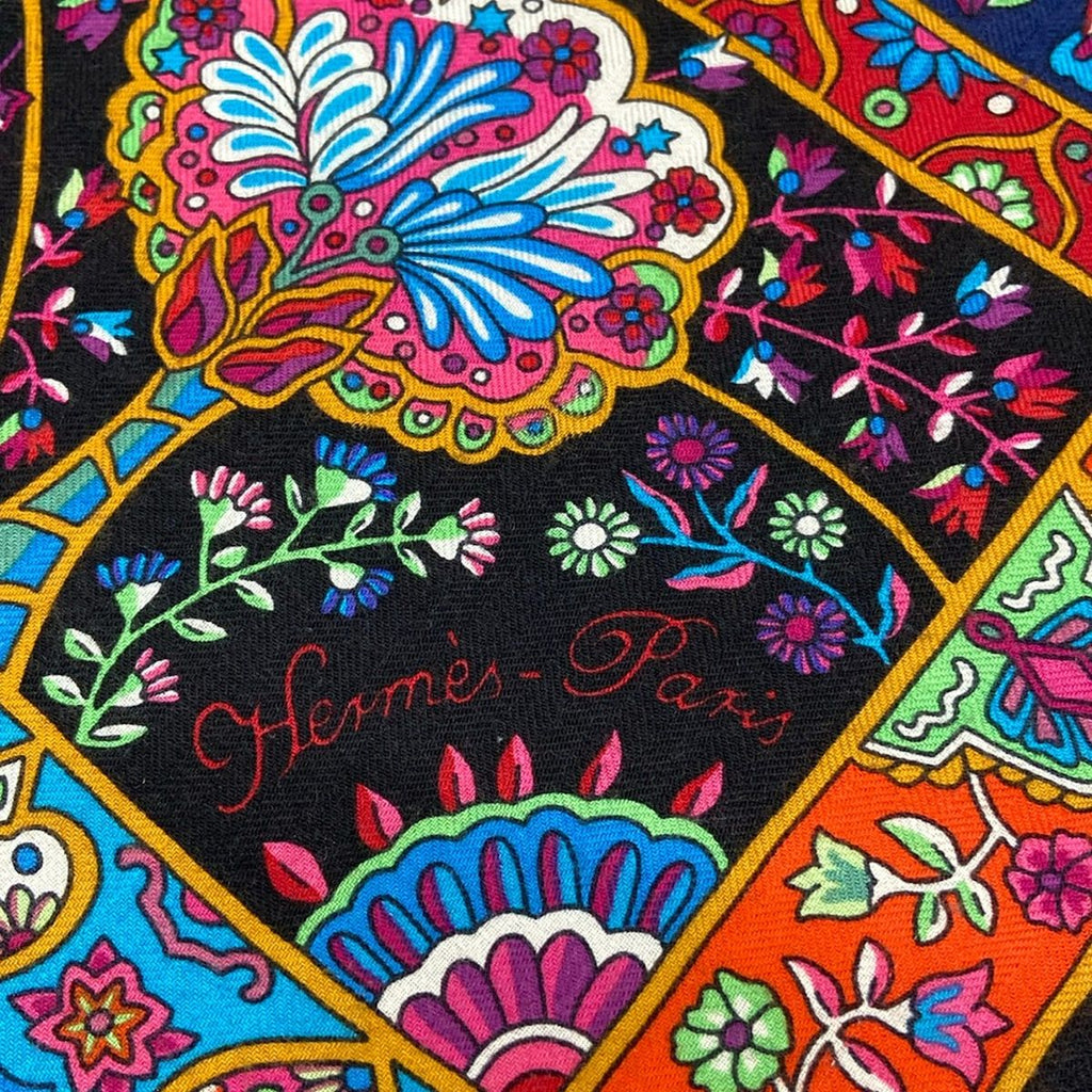 Hermes Shawl Carre Geant 140 Black Orange Multi Au Pays Des Oiseaux Fleurs in — view 7