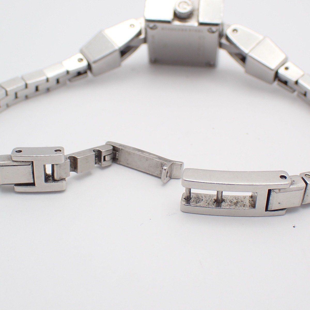 Gucci 102 Mini Quartz Watch Black Dial SS Pawn — view 6