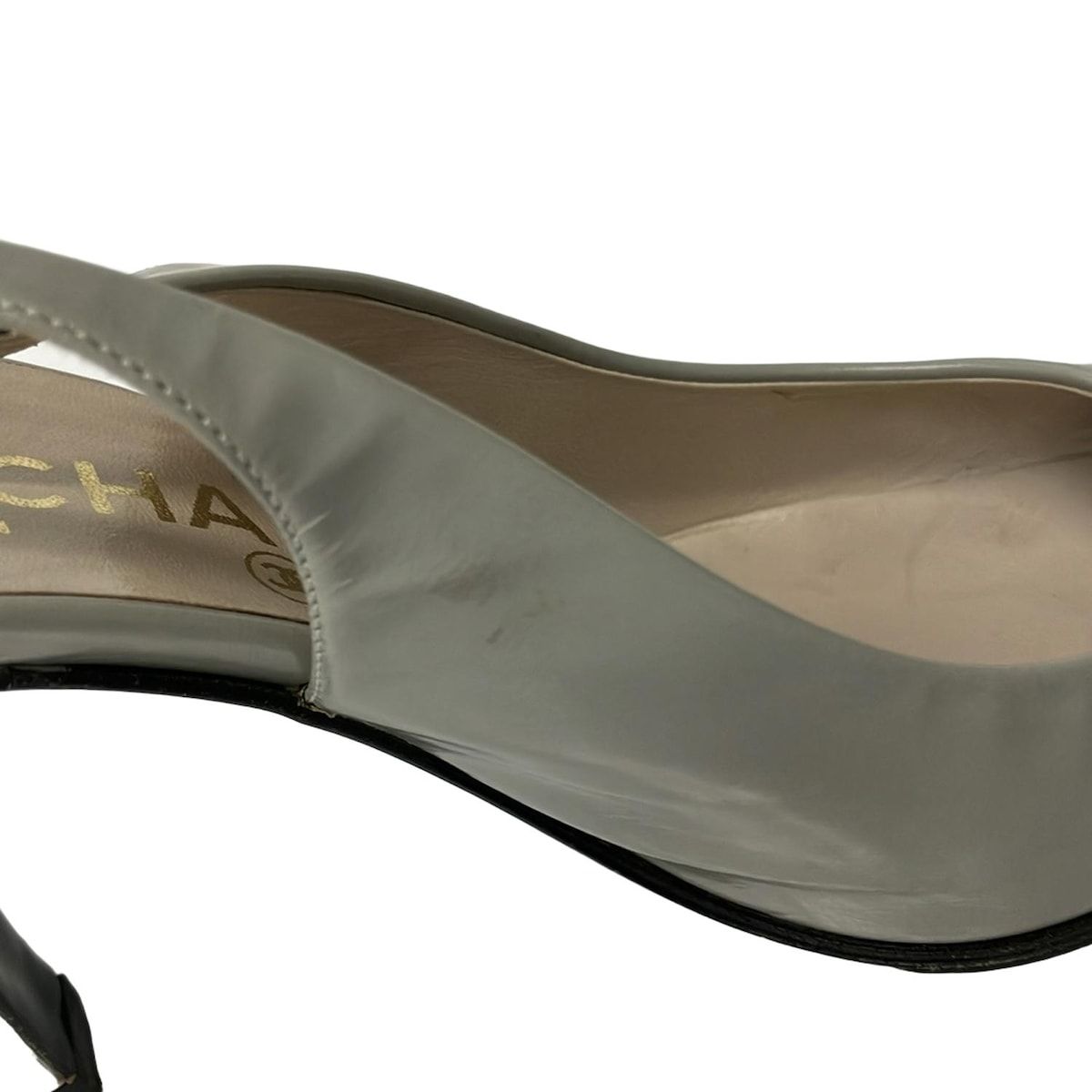 Chanel Sandals 35.5 Light Gray CC Logo Leather — view 8