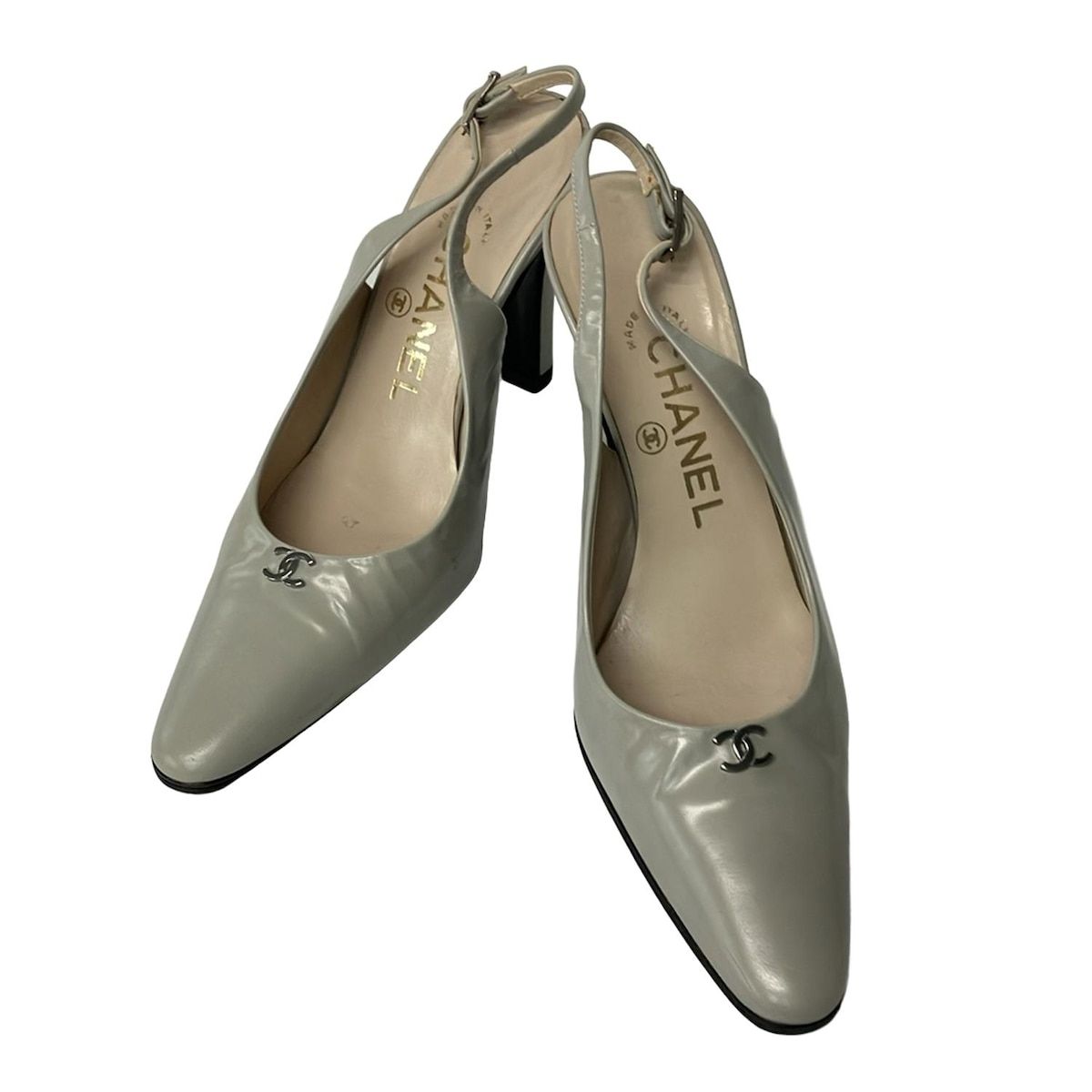 Chanel Sandals 35.5 Light Gray CC Logo Leather — view 2