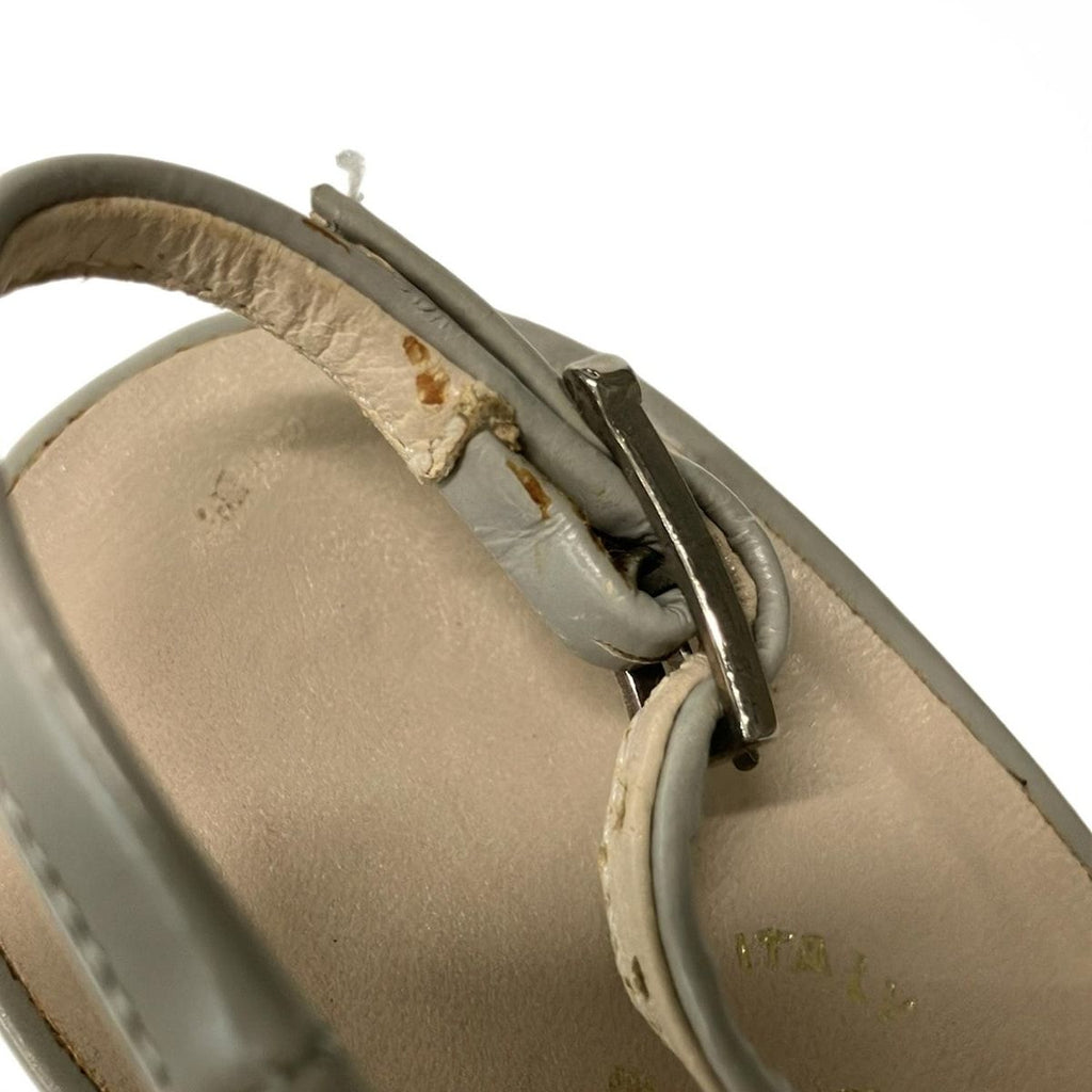 Chanel Sandals 35.5 Light Gray CC Logo Leather — view 7