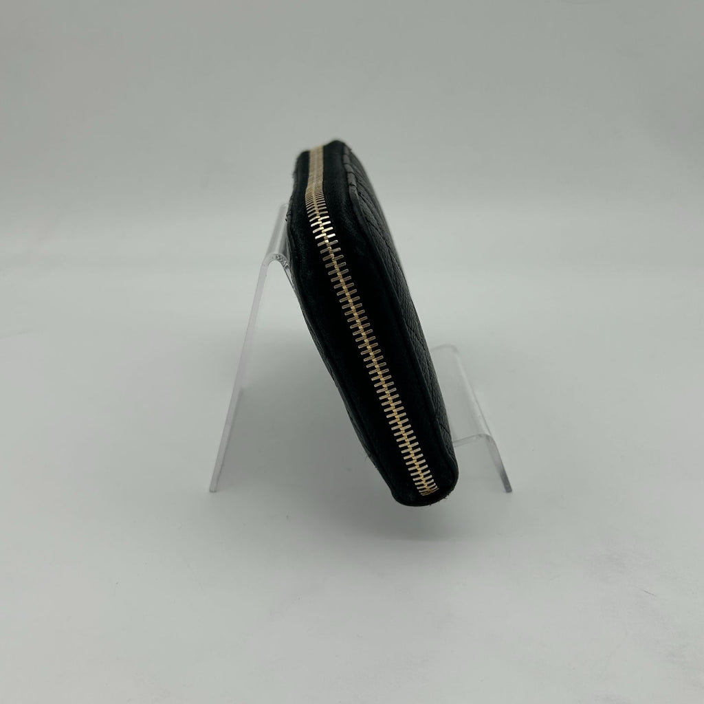 Chanel Wallet Quilted Caviar Leather Black — view 4