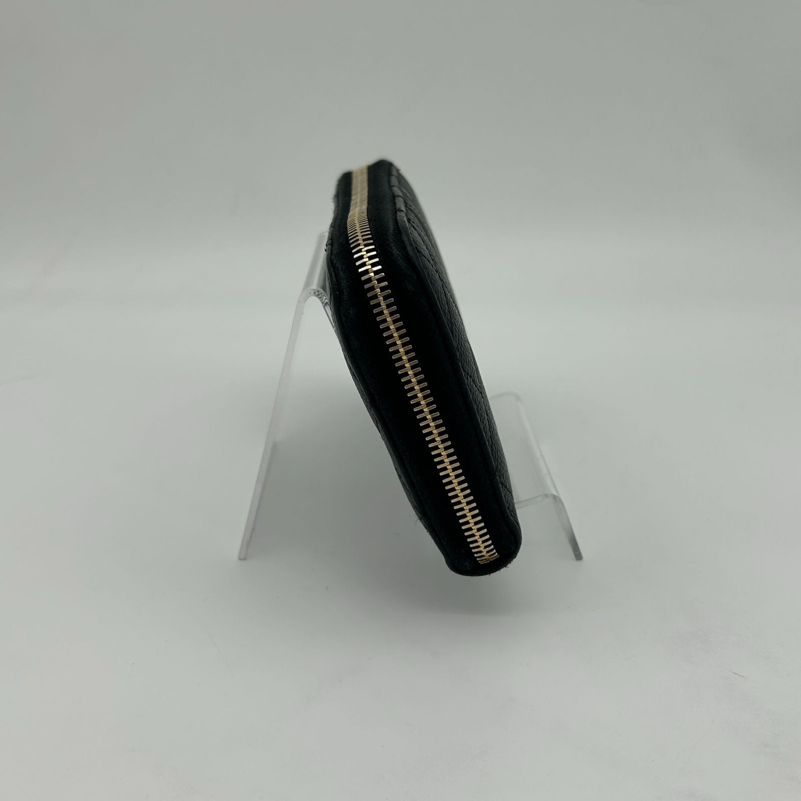 Chanel Wallet Quilted Caviar Leather Black — view 4