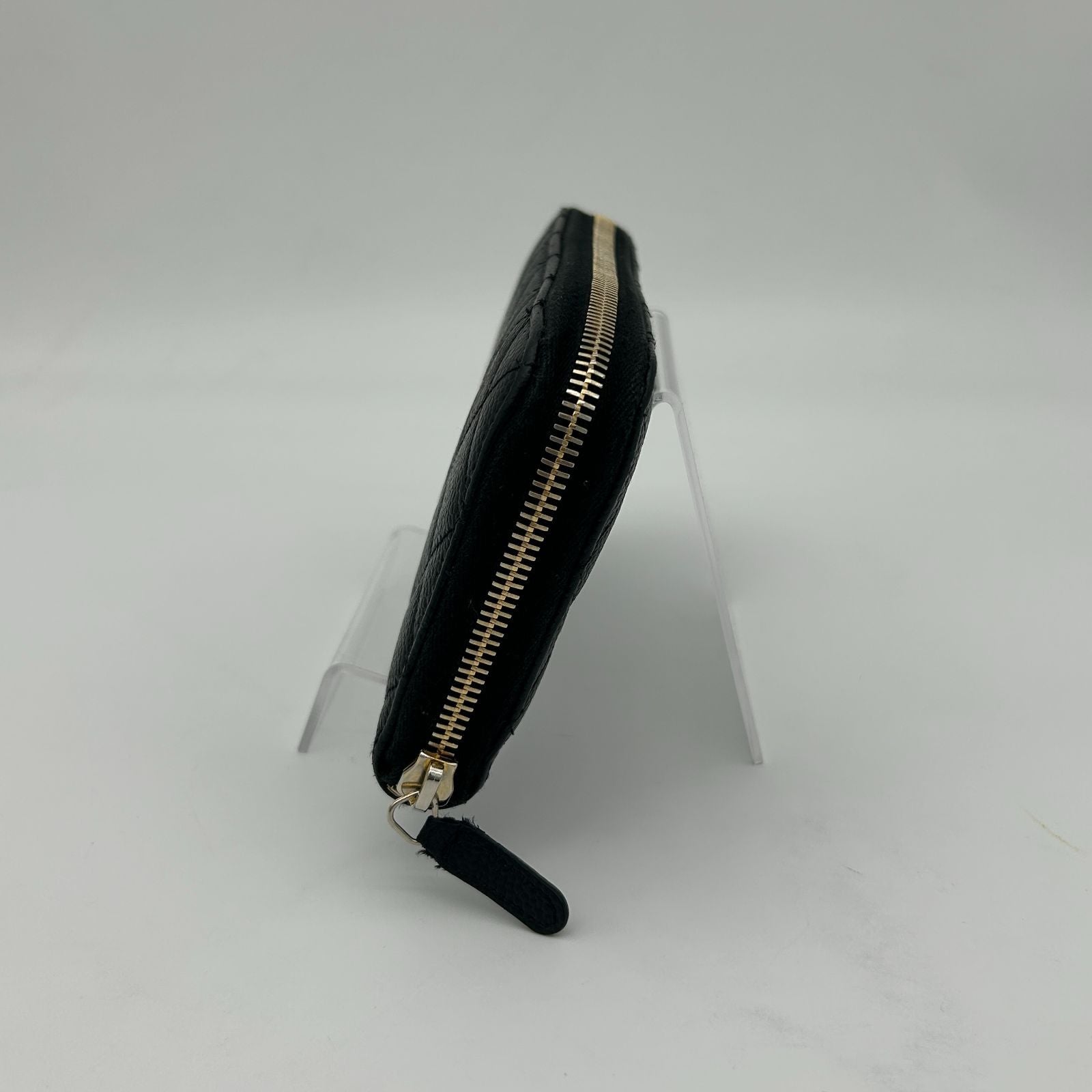 Chanel Wallet Quilted Caviar Leather Black — view 3