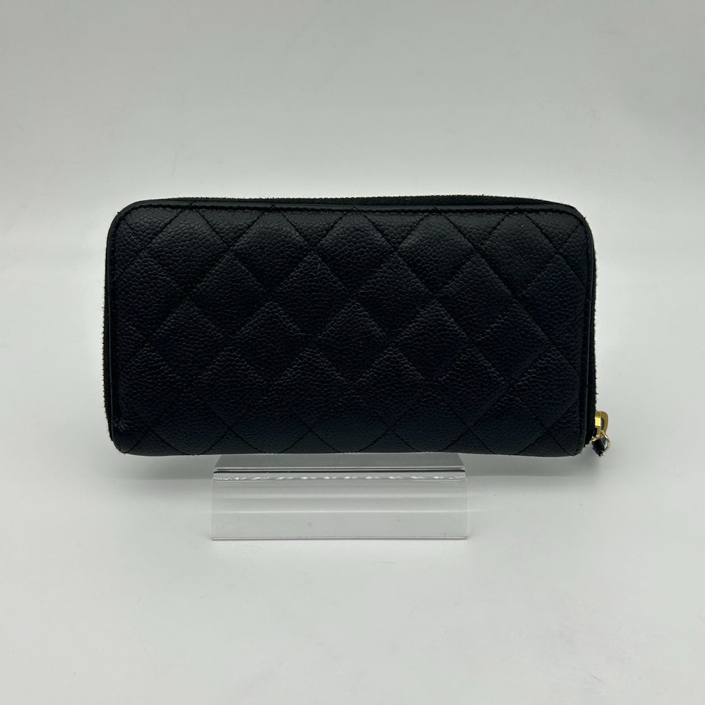 Chanel Wallet Quilted Caviar Leather Black — view 2