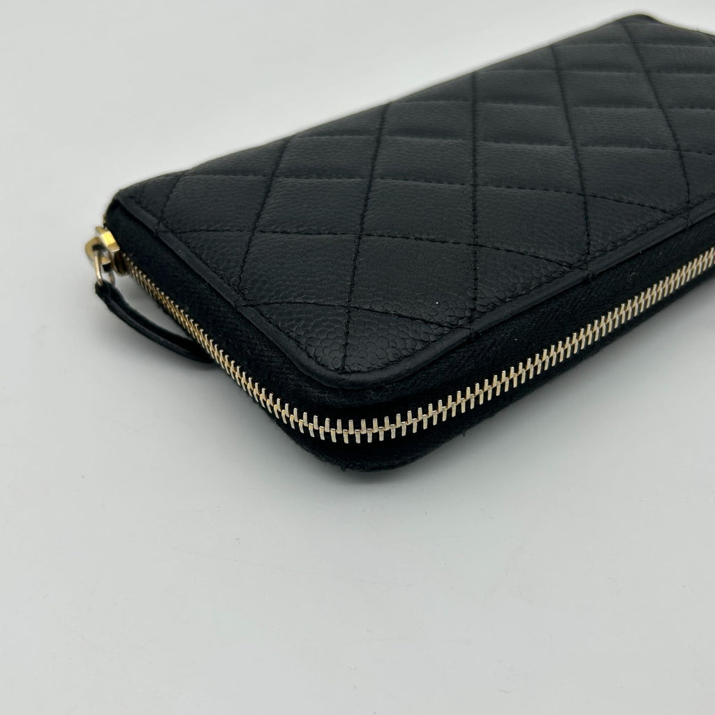 Chanel Wallet Quilted Caviar Leather Black — view 8