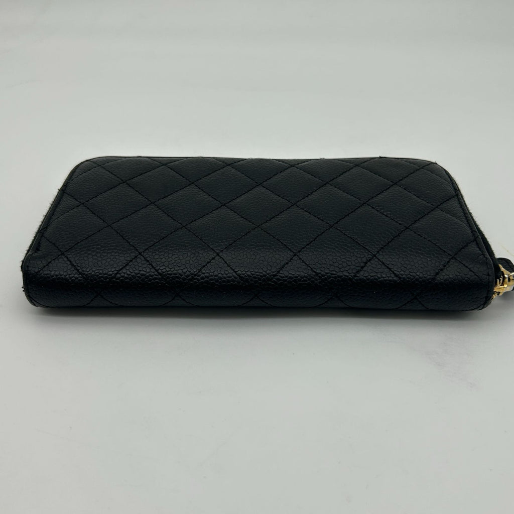 Chanel Wallet Quilted Caviar Leather Black — view 9