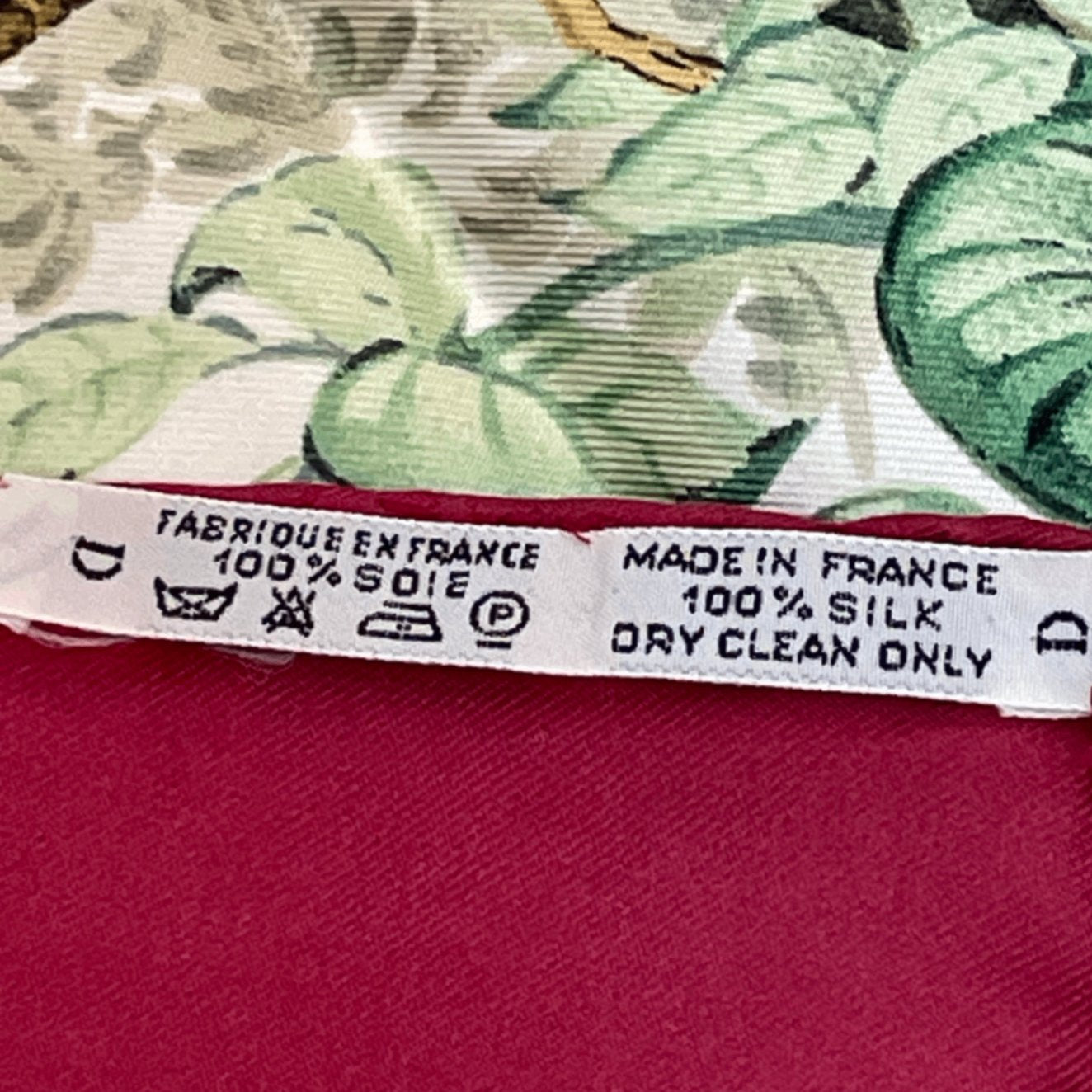 Hermes Scarf Carre 90 Equateur Red Right Under The Road Animal Bird All Over