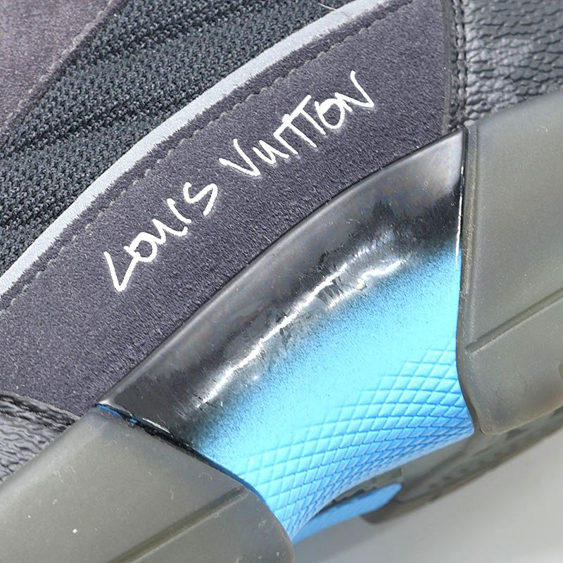 Louis Vuitton Abu Line Sneakers Monogram Eclipse — view 7