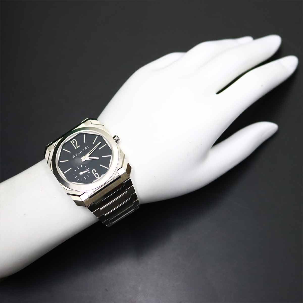 Bvlgari Octo Finissimo Watch Black Automatic Winding — view 3