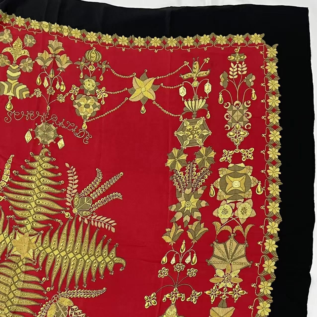 Hermes Super Large Carre 140 Scarf Silk Scheherazade — view 3