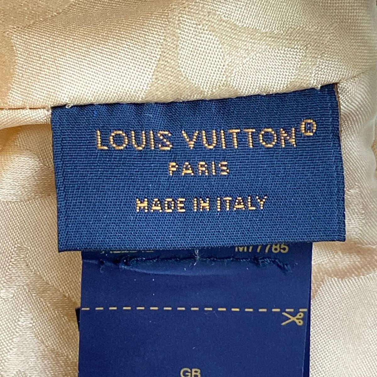 Louis Vuitton Cap Bonnet LV Azur Cotton White Damier Silk — view 5