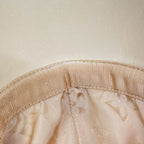 Louis Vuitton Cap Bonnet LV Azur Cotton White Damier Silk — view 8